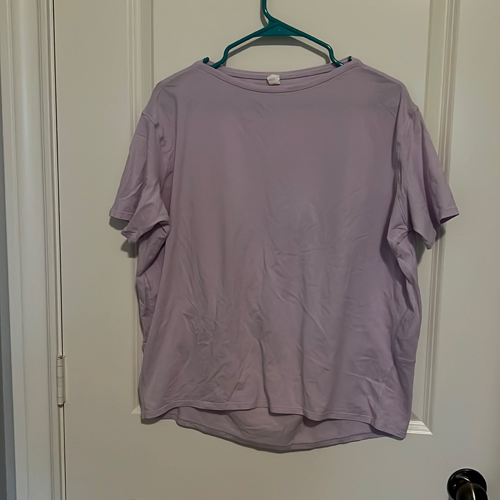 Lululemon Back In Action Shirt